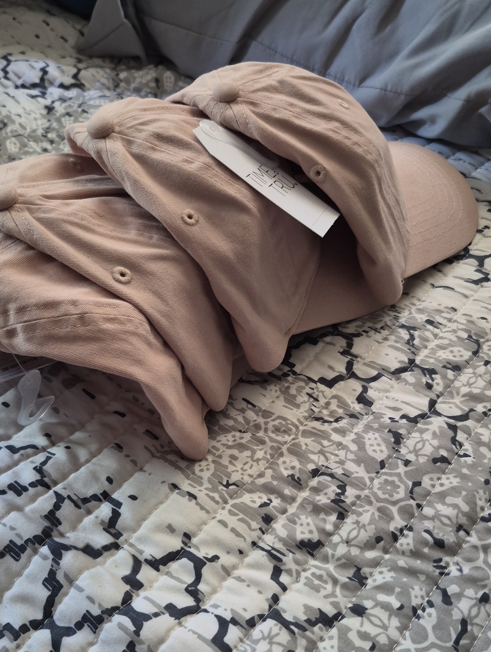 4 Cappuccino Colored Caps,NWT